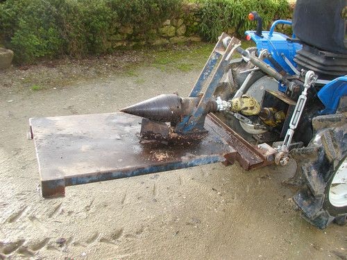 A saisir micro-tracteur 4X4 iseki,CARBURANT:Diesel