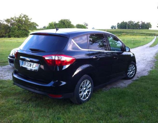 C-Max II 115 ch Titanium 2011 A DEBATTRE