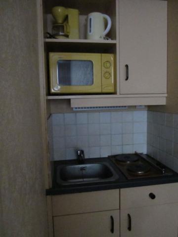 Petit studio meublé