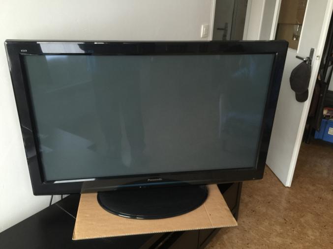 Télévision panasonic plasma 107 cm excellent état