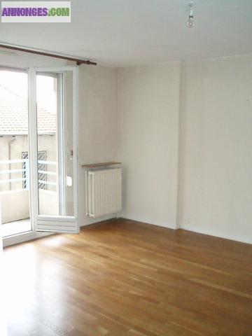 T2 centre ville St-Etienne