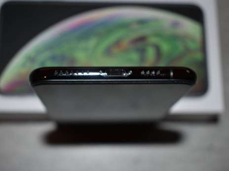 Apple iPhone XS Max 256 Go gris sidéral