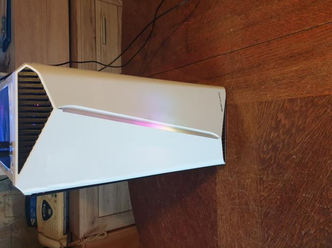 PC tour Mars Gaming BLANC MCX RGB