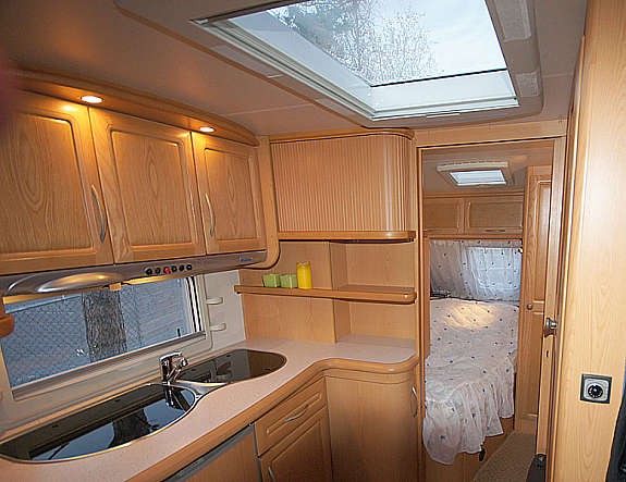 Belle caravane Hobby Prestige 2004