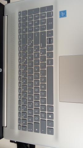 Ordinateur portable HP laptop 17 CN 0018 NF 2024