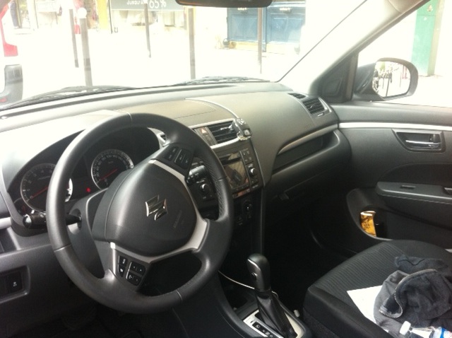 SWIFT III 3P GLX AUTO