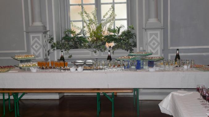 TRAITEUR à Domicile ou Salle des fetes 