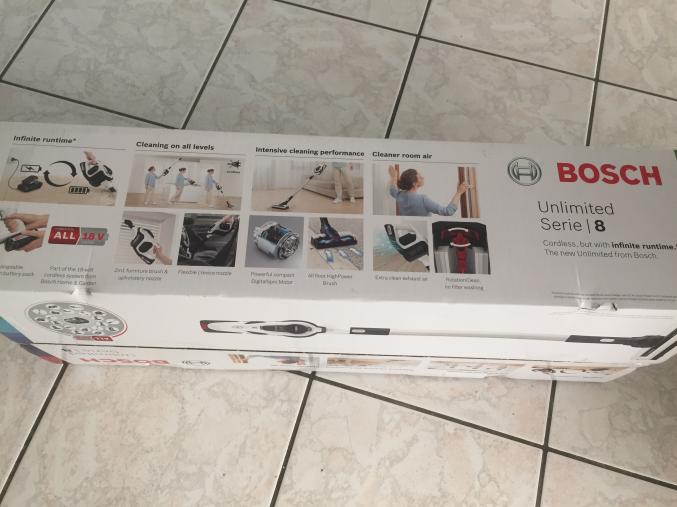 Aspirateur Bosch 18V série 8   Neuf