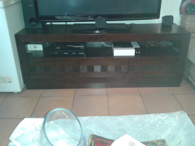 Meuble de télé à vendre