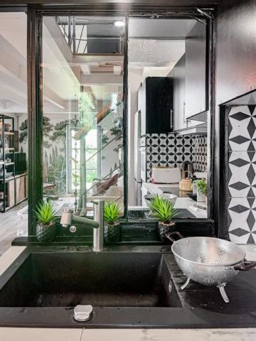 Maison comprend un agréable jardin