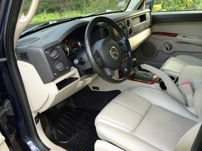 Jeep Commander 3.0 v6 crd 218 limited bva