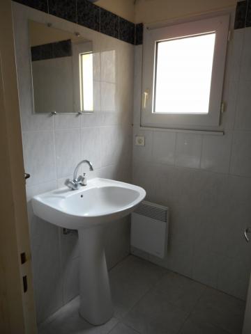 STUDIO DE 22m² A LOUER A GOURDON (46300)