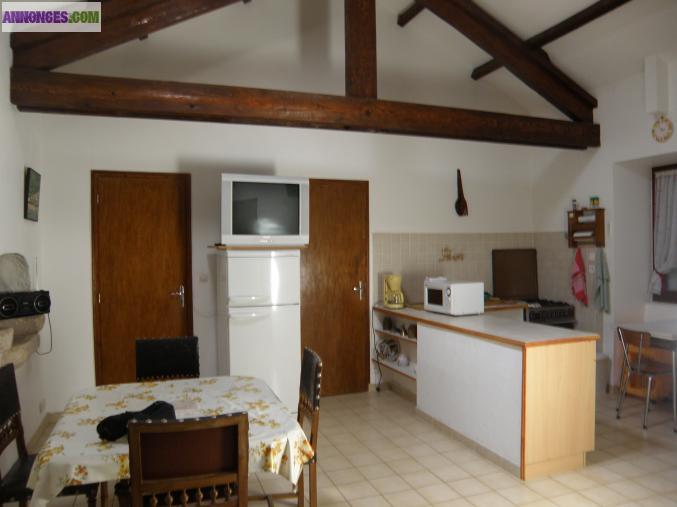 A louer 2ème étage d'une maison rénovée