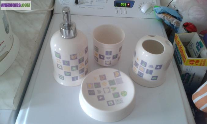 Ensemble de salle de bain