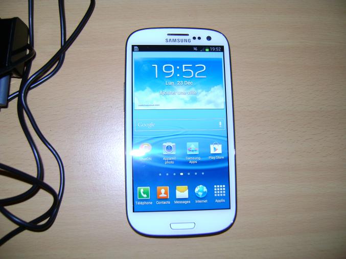 Samsung galaxy s3 blanc 16go
