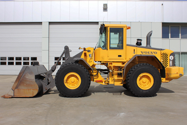 Chargeuse sur pneus Volvo L120E