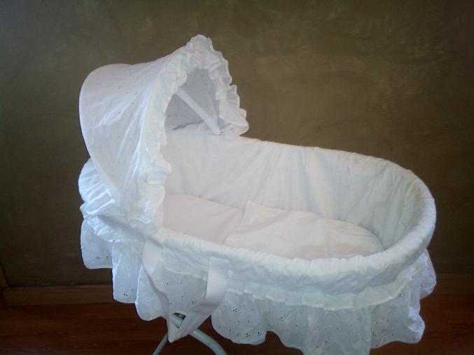 Landau pour bébé avec pied à Valbonne