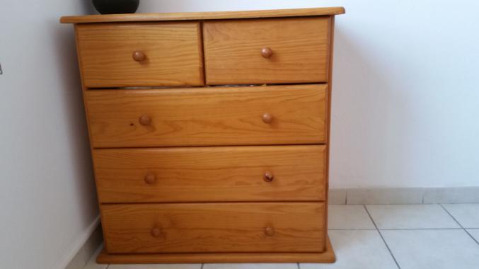 Commode en pin