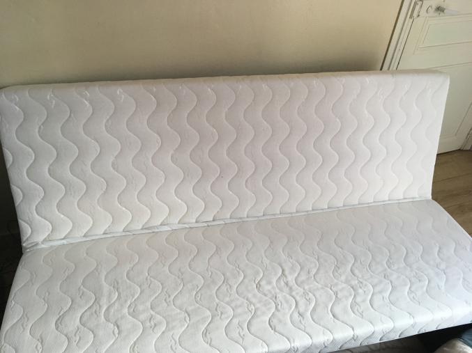 Canapé clic clac à saisir