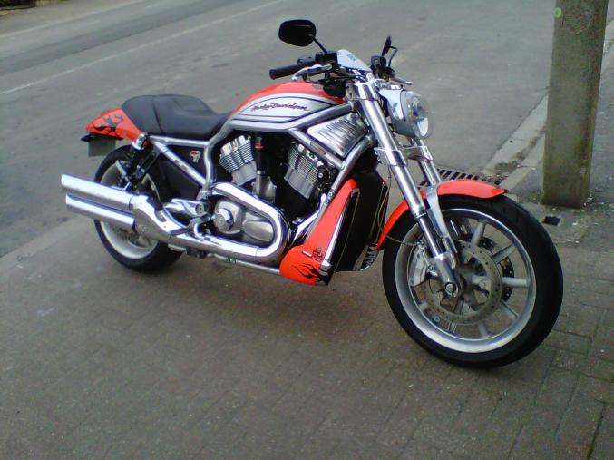Vends ou echange street-rod harley davidson