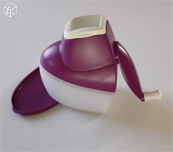 Moulin Universel Tupperware (état neuf)