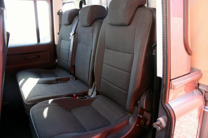 Land Rover Defender 90 2.4 td4 122 soft top e