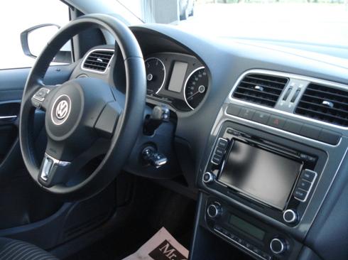 Volkswagen Polo SPORT TDI 90 CV DSG SUPERNUEVO