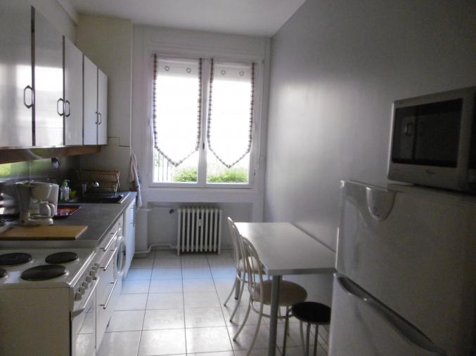 Appartement MEUBLE rue désiré claude 