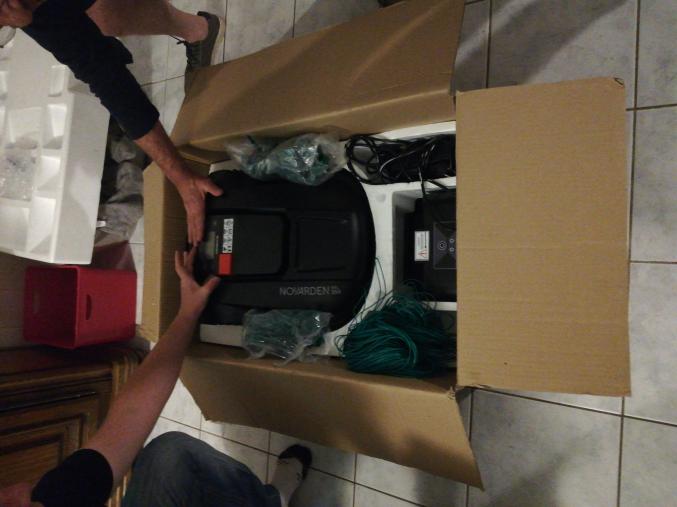 Vend tondeuse connectée