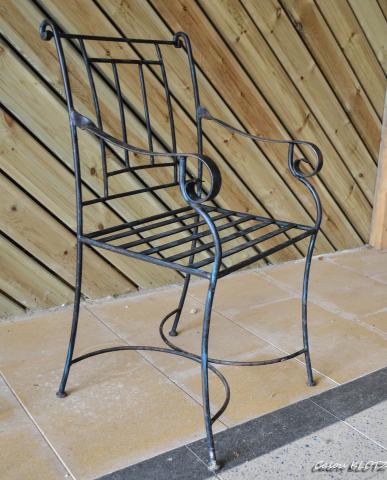 Cède chaise et fauteuils fer forgé 