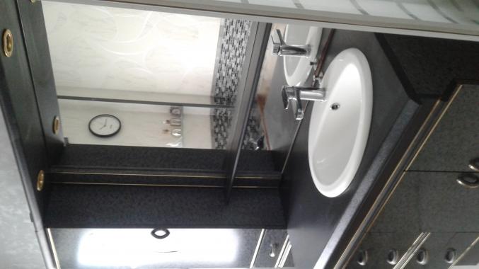 Meuble complet S.de.Bain avec robinetterie