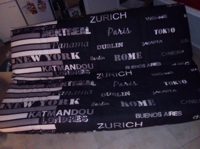 Vends banquette clic clac 2 personnes 120X190x13