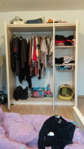 LIT + ARMOIRE + TABLE CHEVET