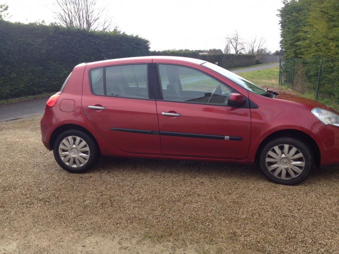 Clio 3 dci 70 expression