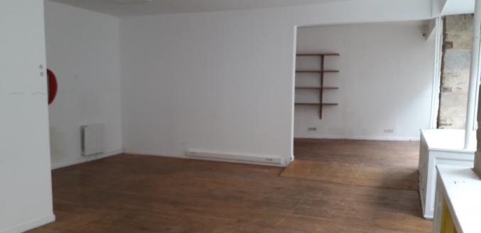 Local refait a neuf avec les murs