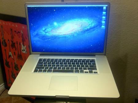 MacBook Pro 17 2.3 240 SSD 16GB