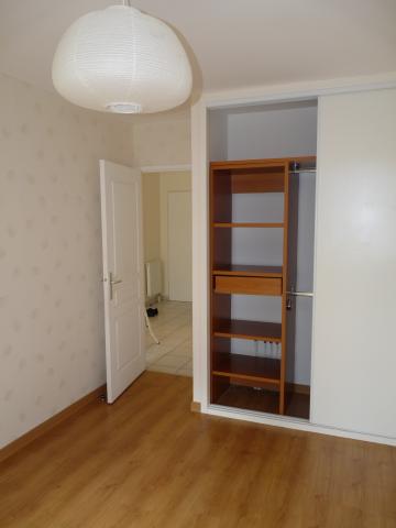 F2 50m2 proximité Hôpital Nord de St Etienne