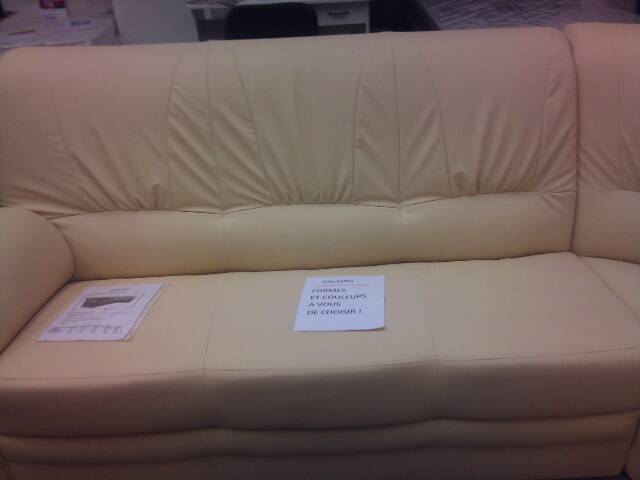 CANAPE D'ANGLE NOIR NEUF