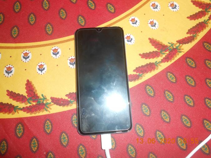 Telephone samsung A40