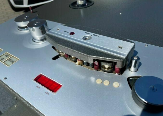 AEG Telefunken M15 A Studio Master Recorder Stéréo