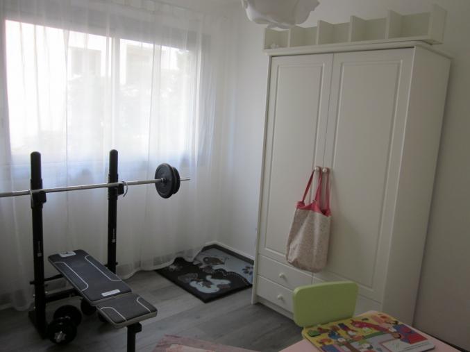 Bel appartement T4 traversant   