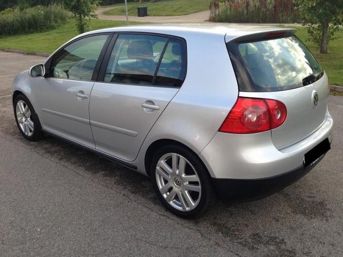 Volkswagen Golf v 2.0 tdi 5p