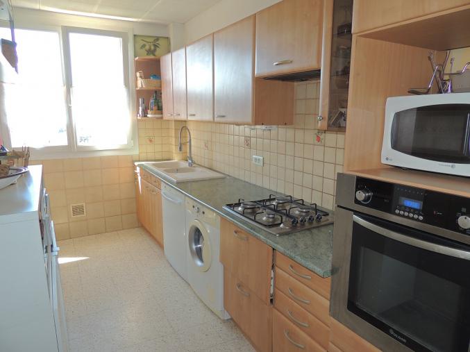 Appartement t4 en dernier étage