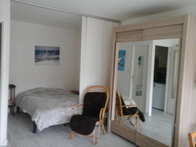 GRAND STUDIO A LOUER