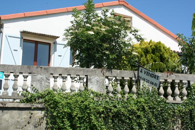 Plain-pied avec jardin et garage