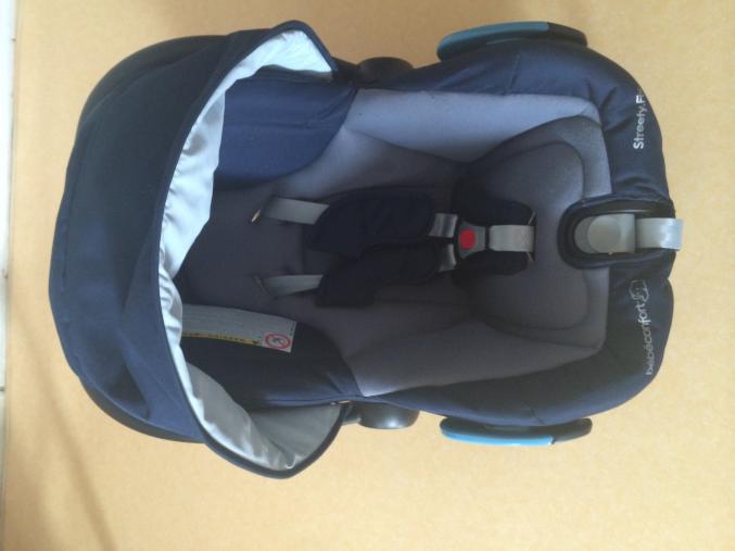 Poussette bébé confort loola