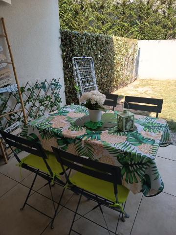 F2 REZ DE JARDIN ET GARAGE