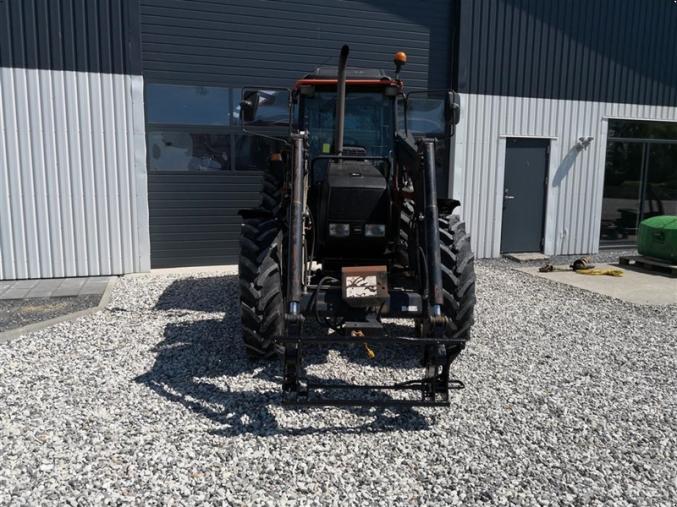 Tracteur Valtra valmet 900 