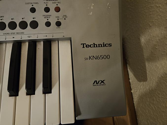 Synthétiseur arrangeur