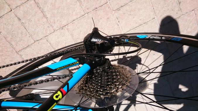 VELO ROUTE FELT TAILLE 54